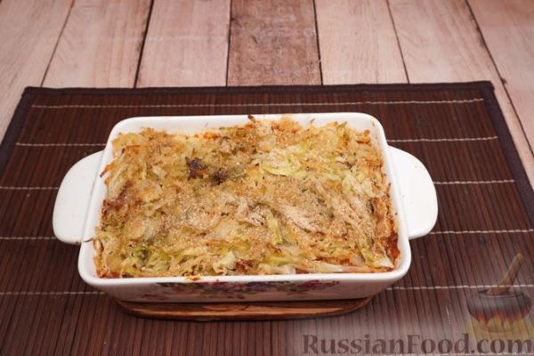 Капустная солянка с рыбными консервами (в духовке)