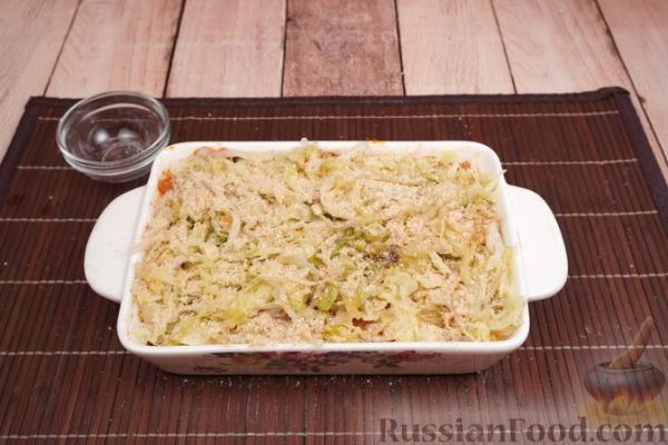 Капустная солянка с рыбными консервами (в духовке)