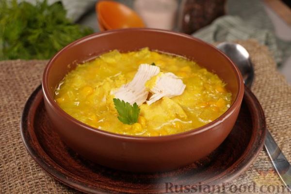 Куриный суп с пшеном, кукурузой и сливками