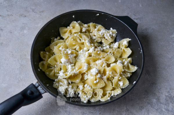 Ленивые вареники с макаронами и творогом