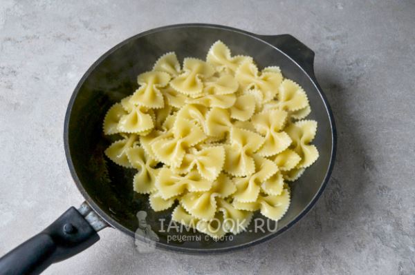 Ленивые вареники с макаронами и творогом