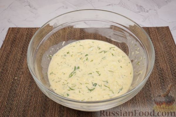 Рваный пирог из лаваша с кабачками и сыром