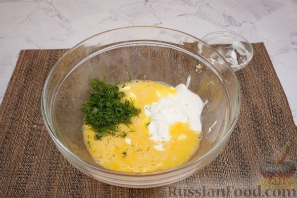 Рваный пирог из лаваша с кабачками и сыром