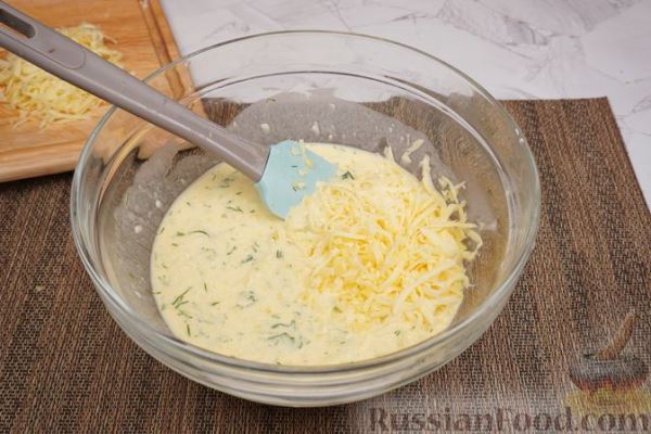 Рваный пирог из лаваша с кабачками и сыром