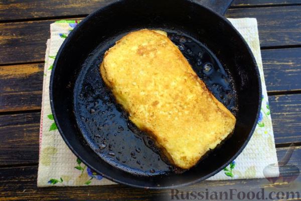 Сладкие гренки с орехово-шоколадной пастой