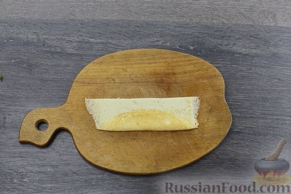 Блины, фаршированные сельдью и яйцами (на ряженке)